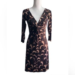 BCX LOW CUT PRINTED DRESS SIZE 4